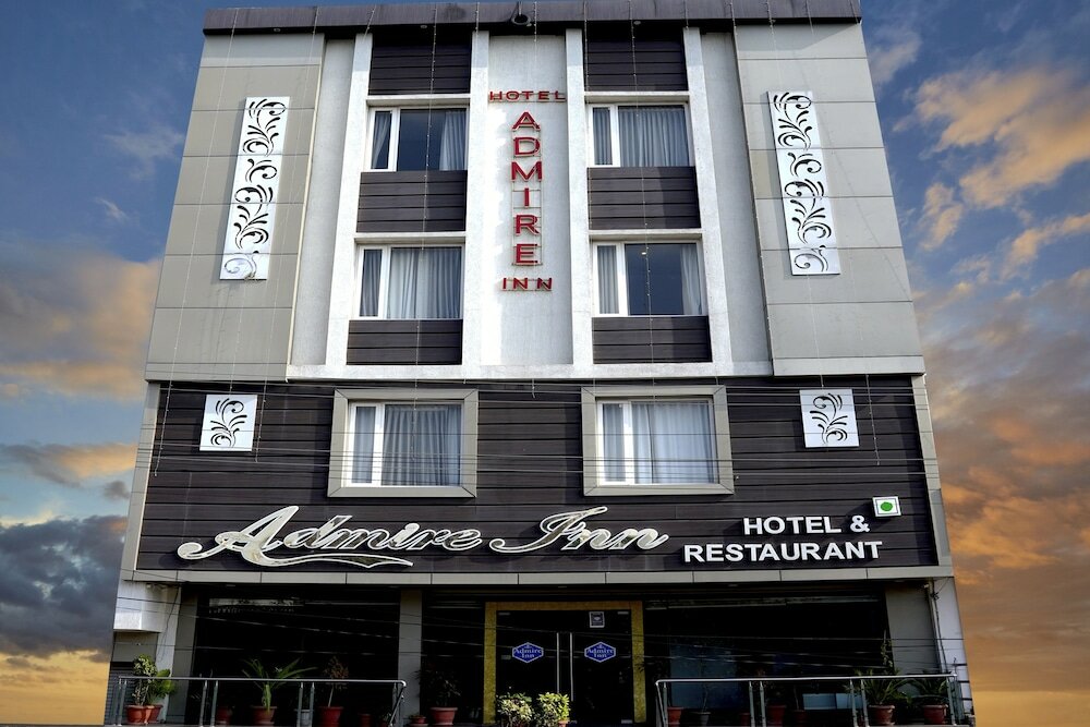 Фото отеля 1