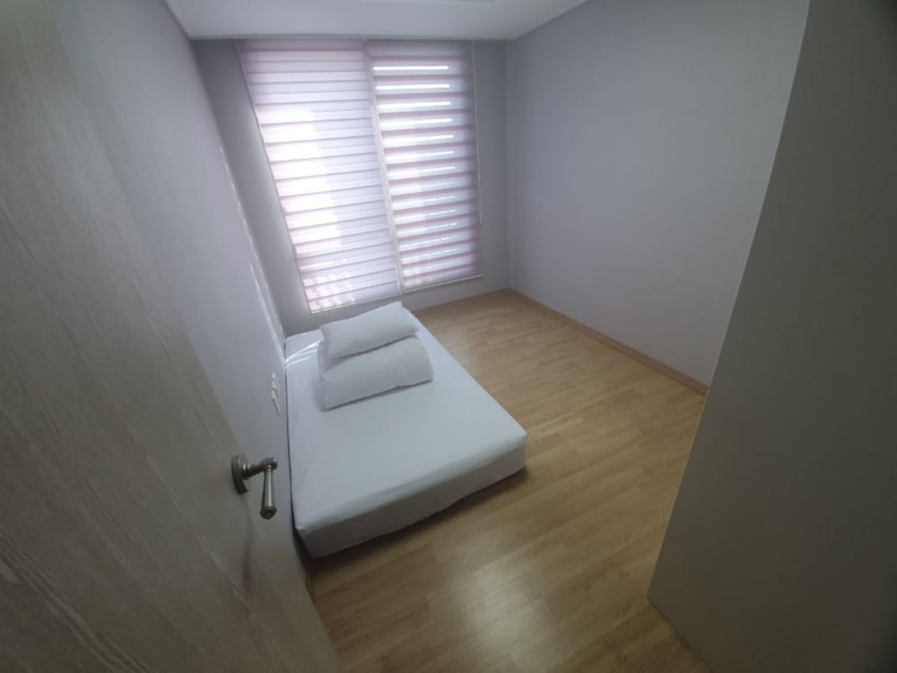 Фото Vallas House 1301