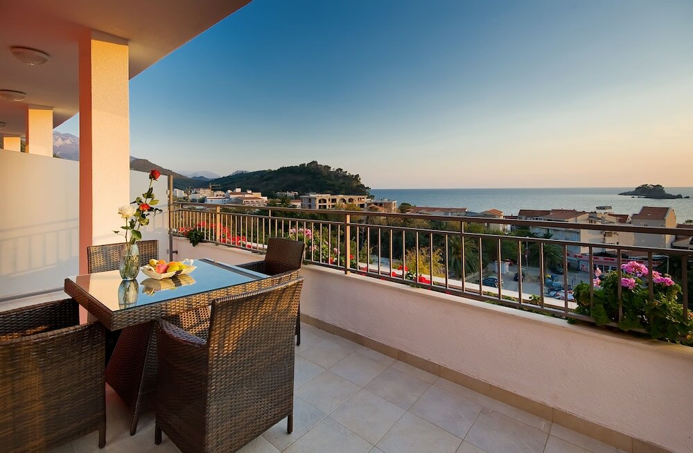 Фото Hotel Petrovac