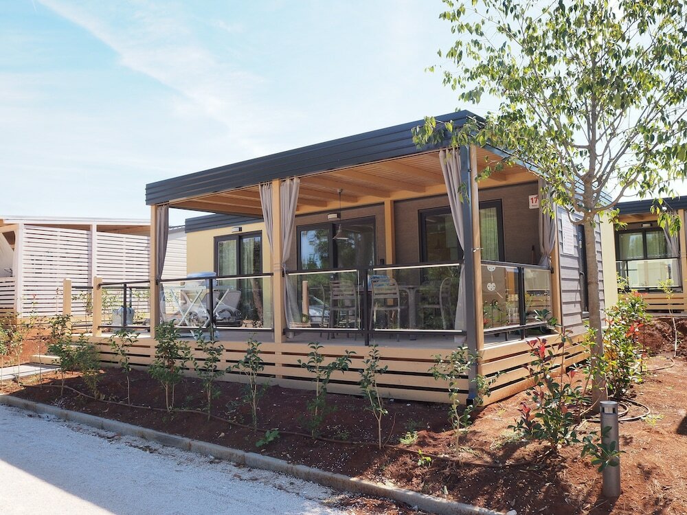 Фото Mobilhome Victoria Camping Lanterna