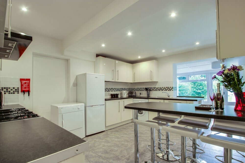 Фото Westlands Lodge