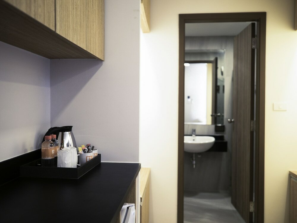 Фото B2 Amata Nakorn Premier Hotel