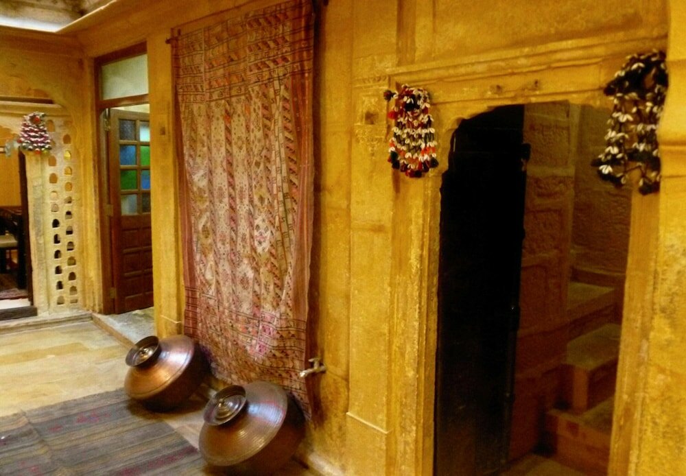 Фото Moustache Hamari Haveli