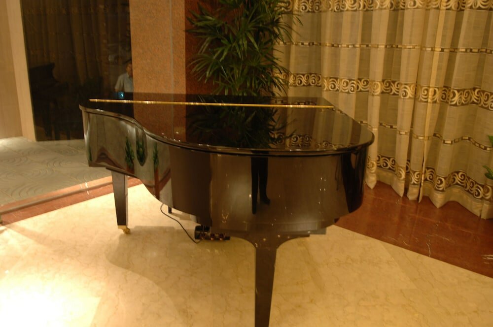 Фото Hotel Sarina