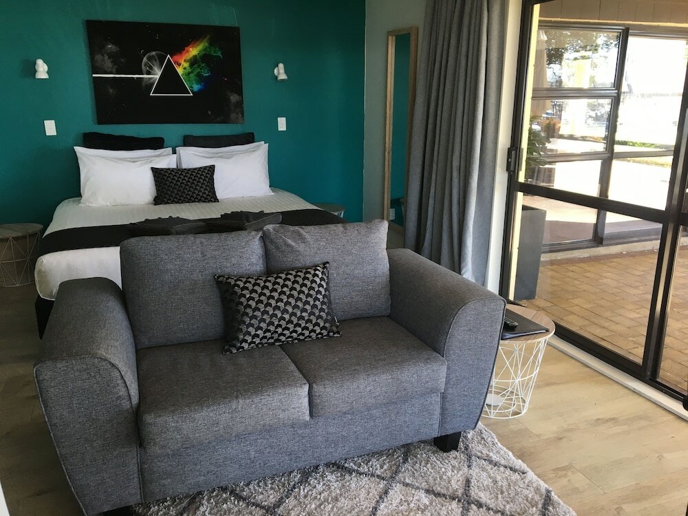 Фото Half Moon Bay Motel