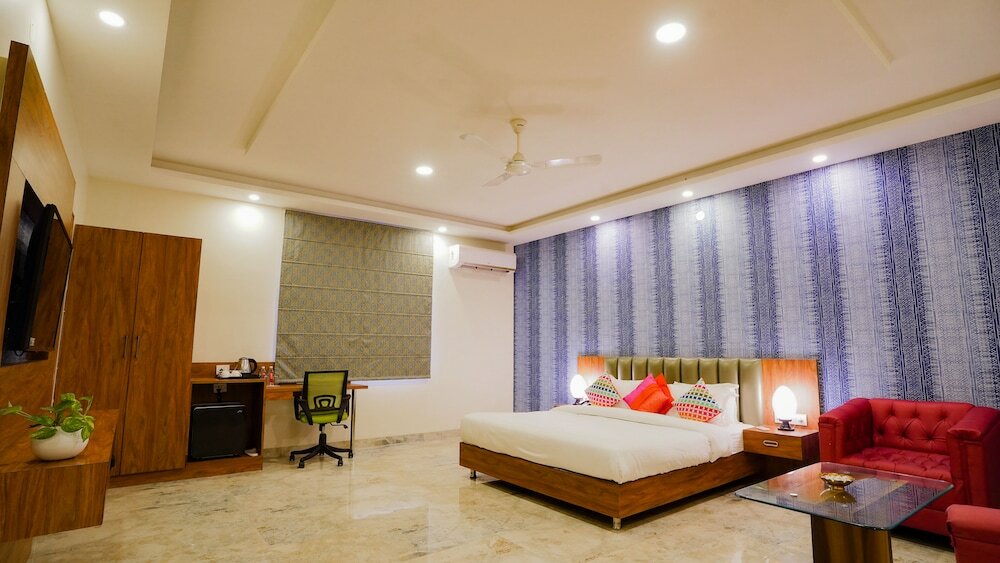 Фото Sanskar Prime Hotel