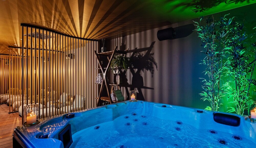 Фото Lighthouse by Brown Hotels