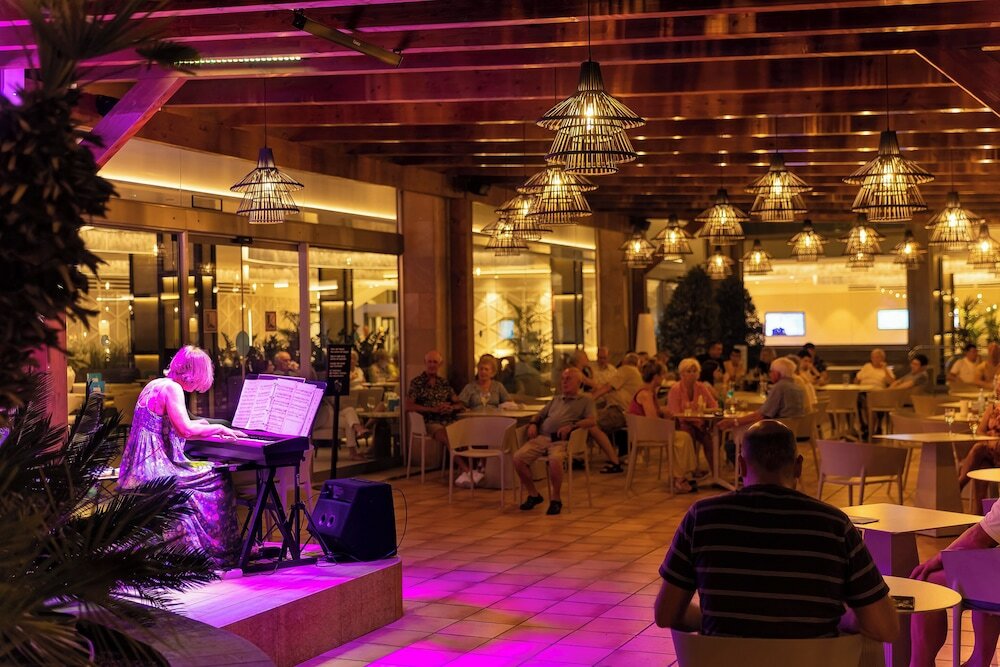 Фото Golden Bahía de Tossa & SPA