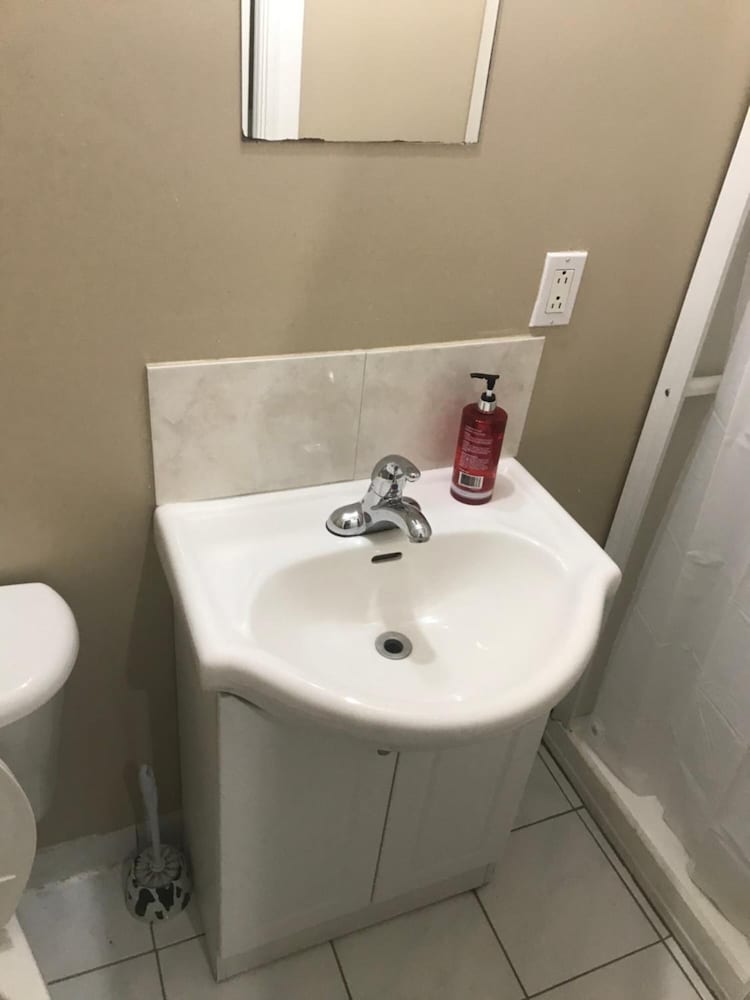 Фото Toronto Travellers Home