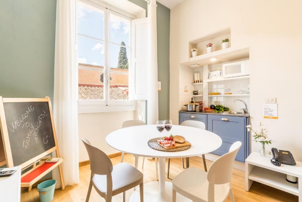 Фото Family Apartments Rinascimento Palace