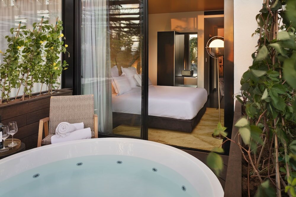 Фото Lighthouse by Brown Hotels