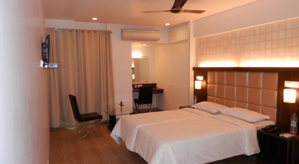 Фото Krishna Avatar Stay Inn