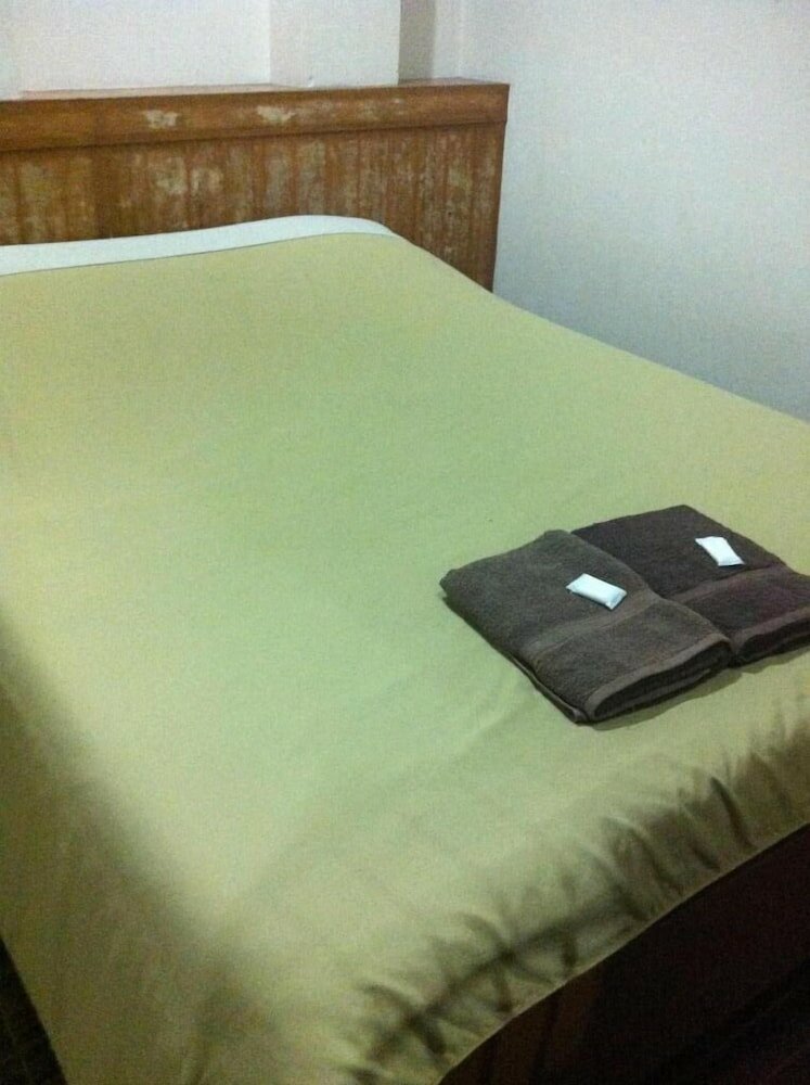 Фото White Orchid Inn II