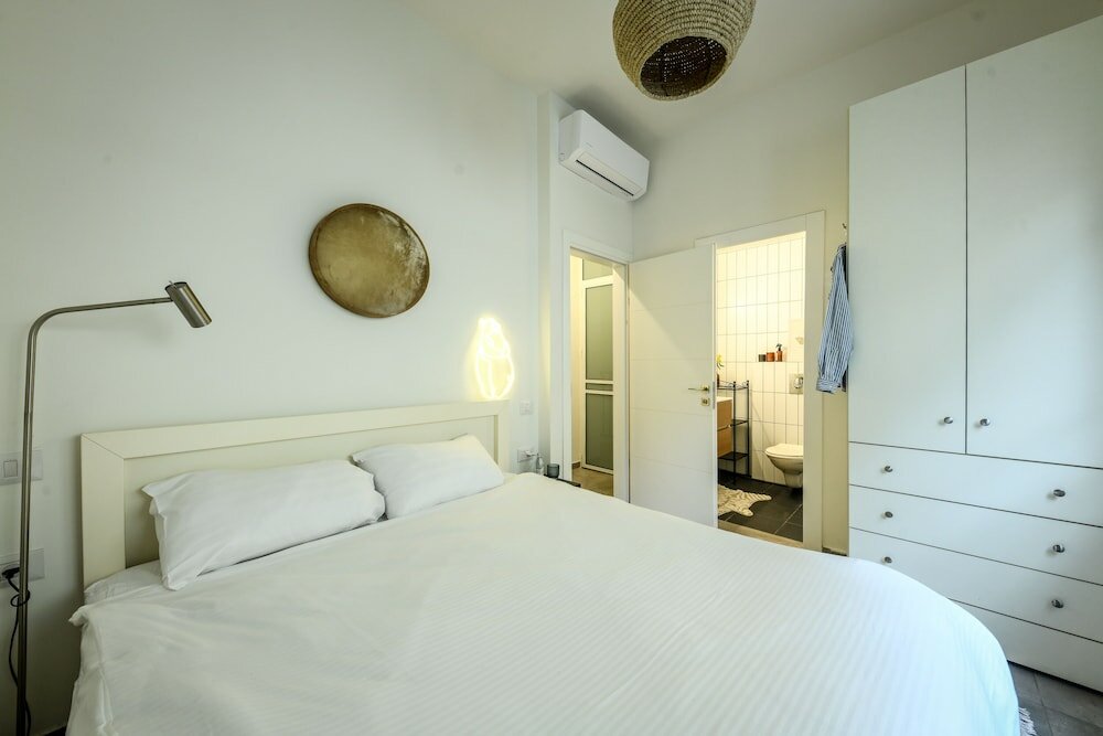 Фото 1br duplex Apt with private Balcony