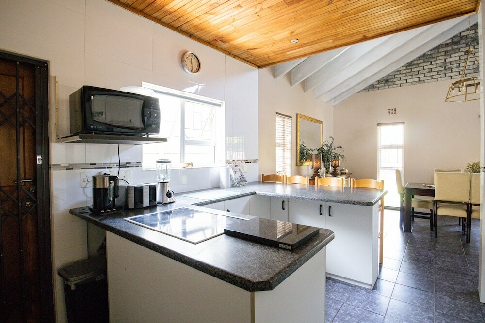 Фото Fairview Crescent 03 by Ctha