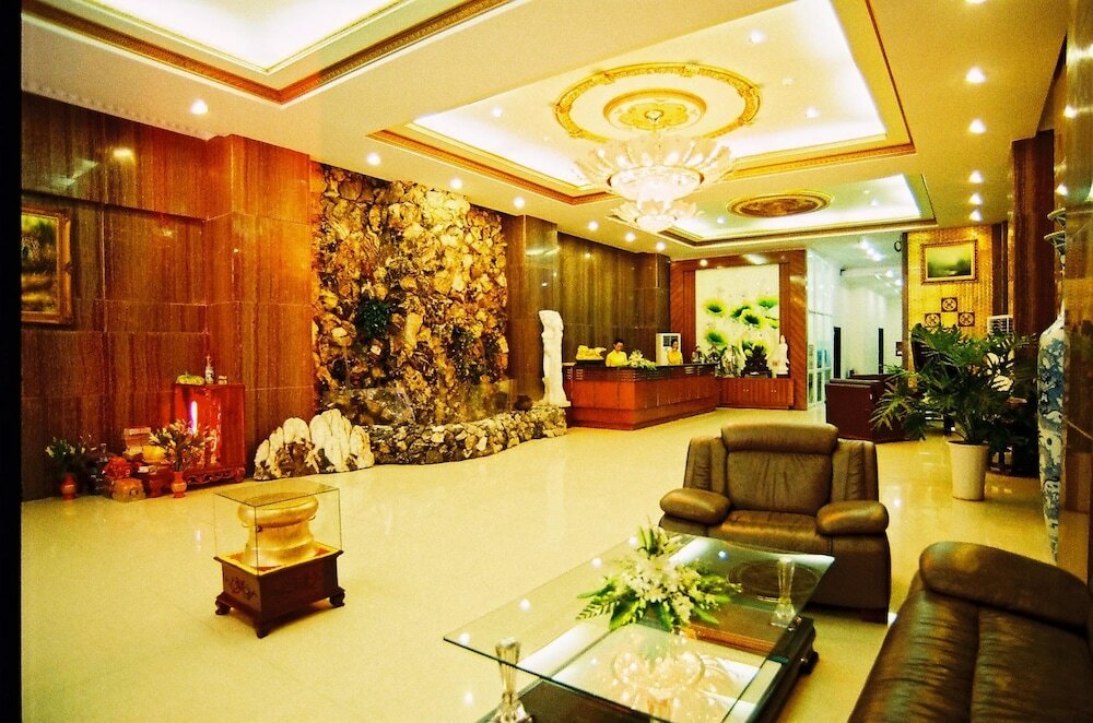 Фото Classic Hoang Long Hotel