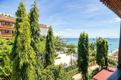 Гостиница Tembo Palace Hotel в Занзибаре