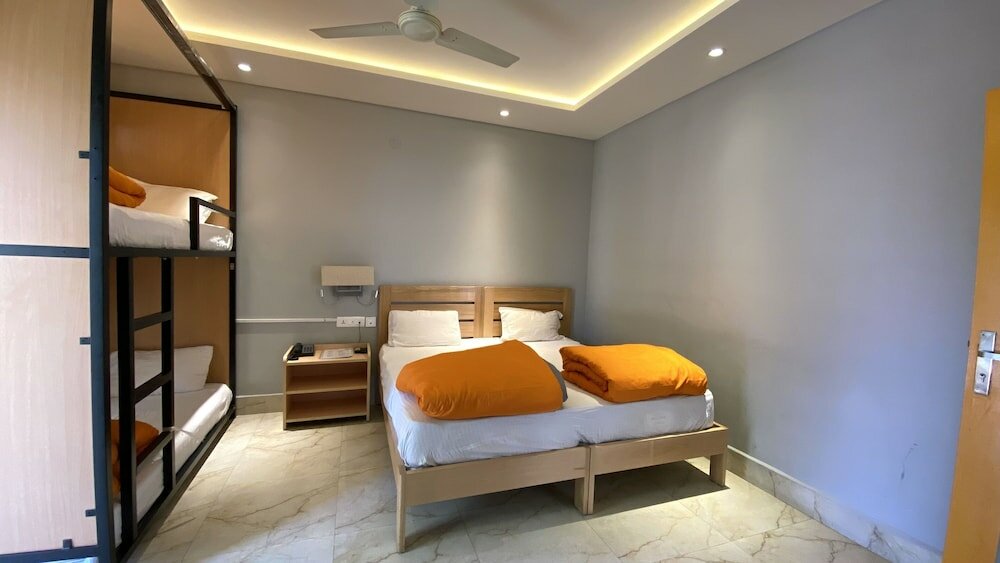 Фото Madpackers Bir