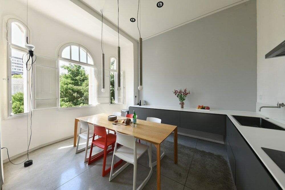 Фото Modern & Bright 3br apt with 2Balconies