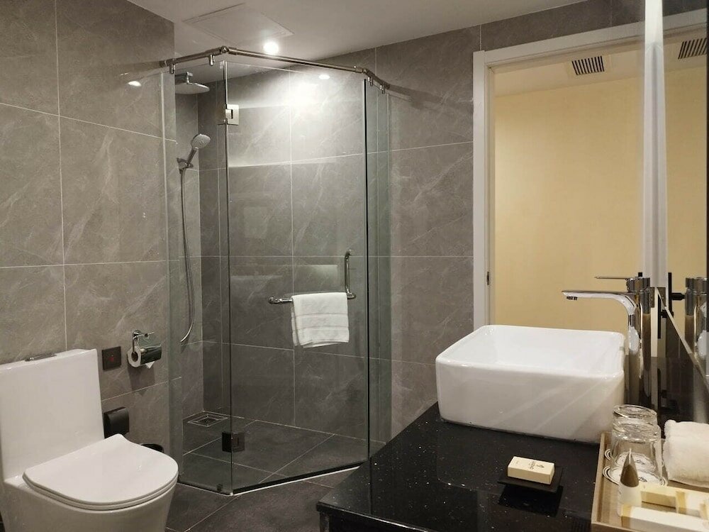 Фото Legend Hotel and Resort