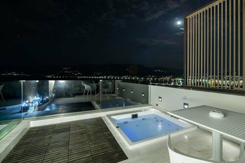 Гостиница Gm Luxury Suites & SPA
