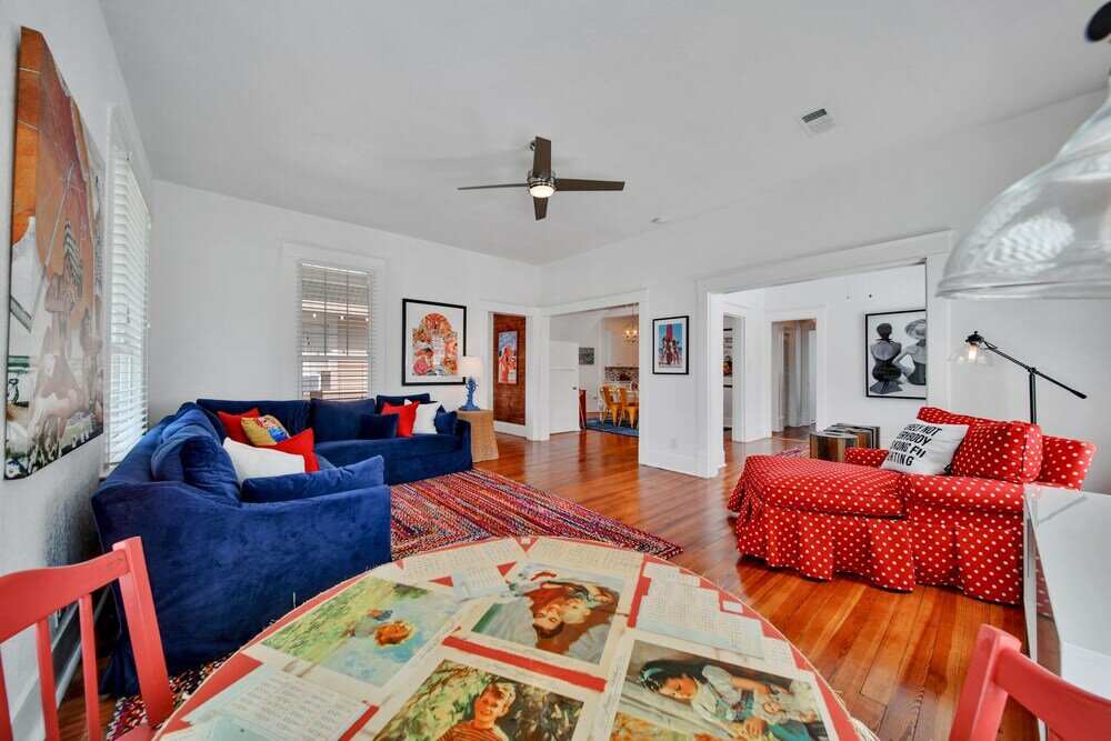 Фото The Bikini Bungalow