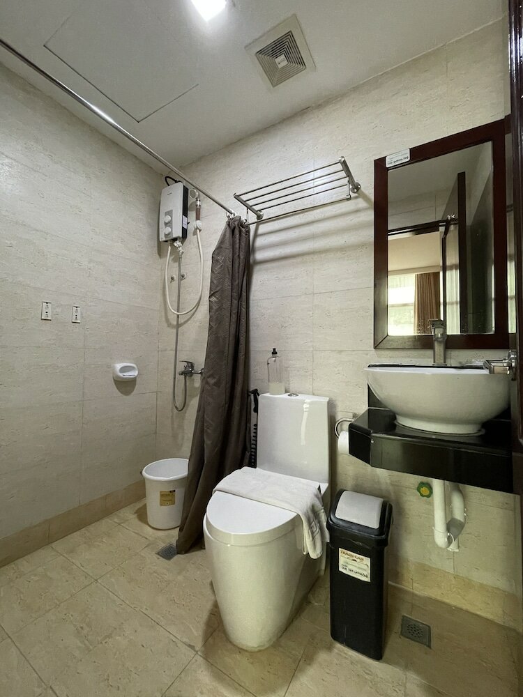 Фото Cebu Capitol Central Hotel & Suites powered by Cocotel