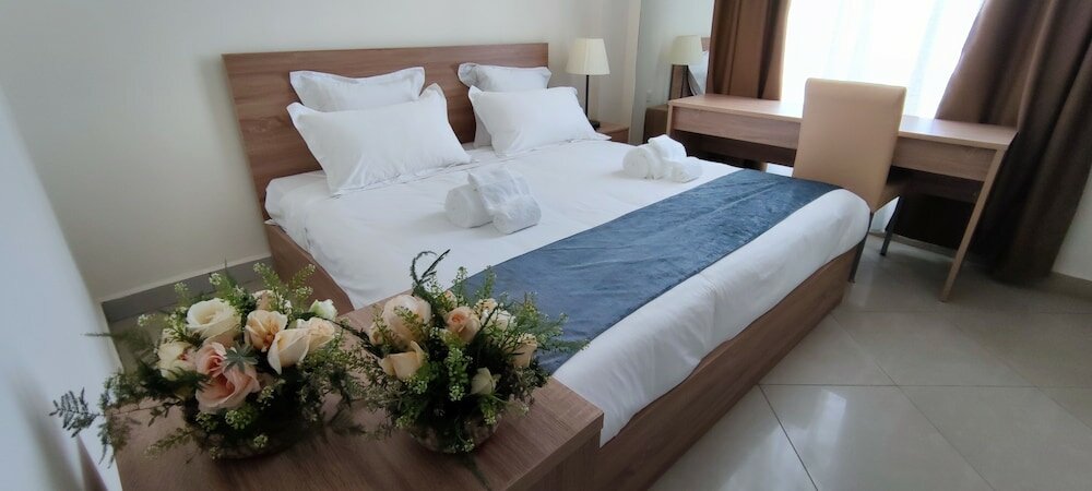 Фото Downtown Hotel