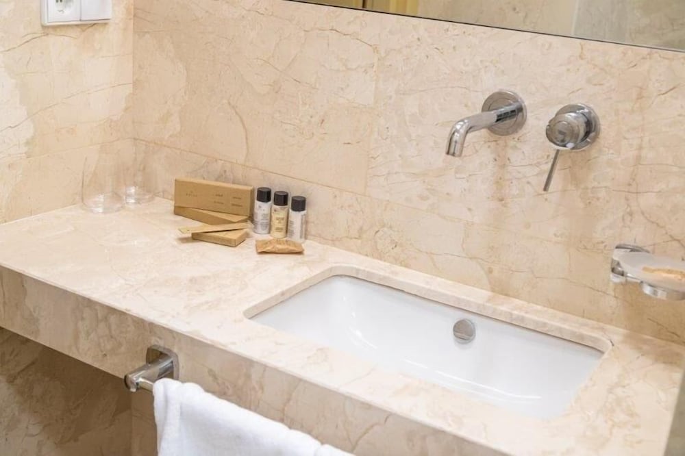 Фото Hotel Solum Roof Top