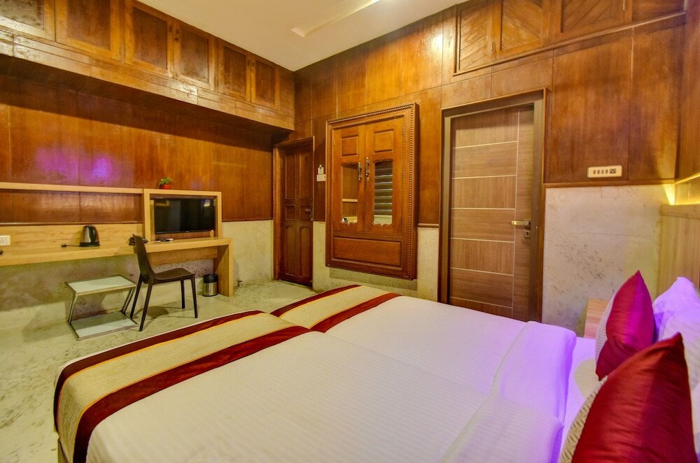 Фото Fabhotel Nestlay Rooms Airport