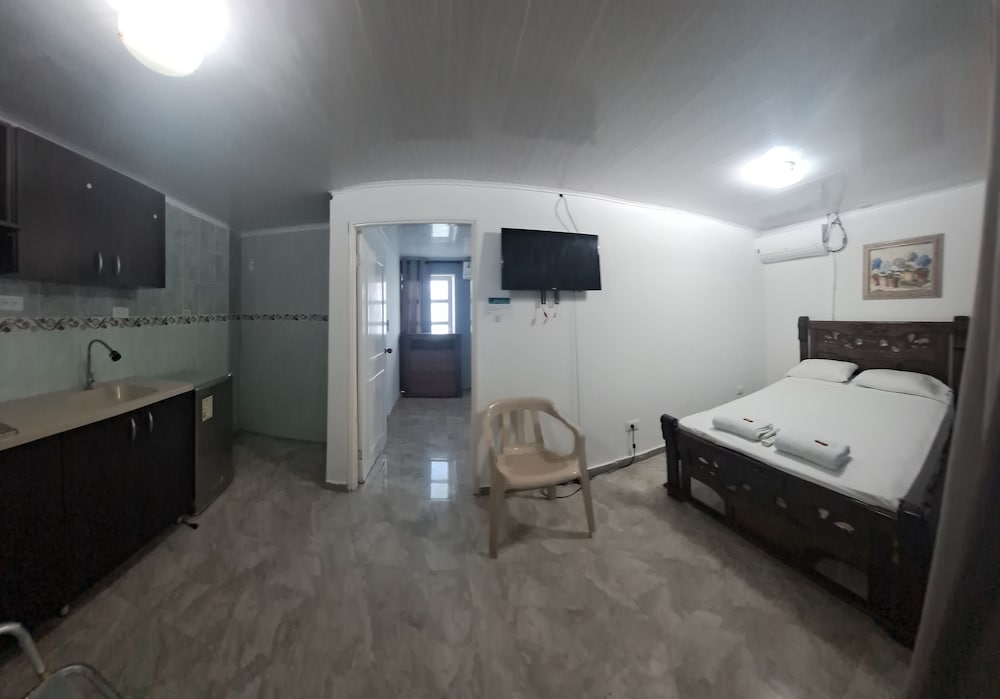 Фото Hotel Ocean Paradise