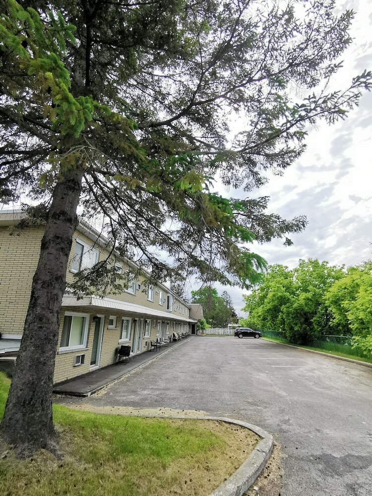 Фото Motel Sainte Catherine