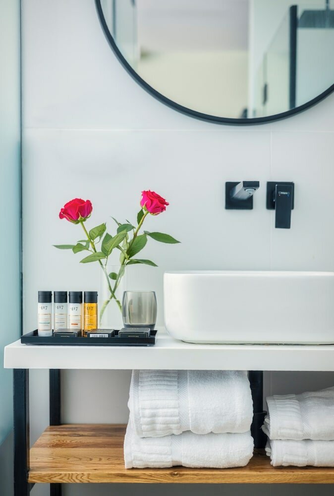 Фото Rephael House Hotel