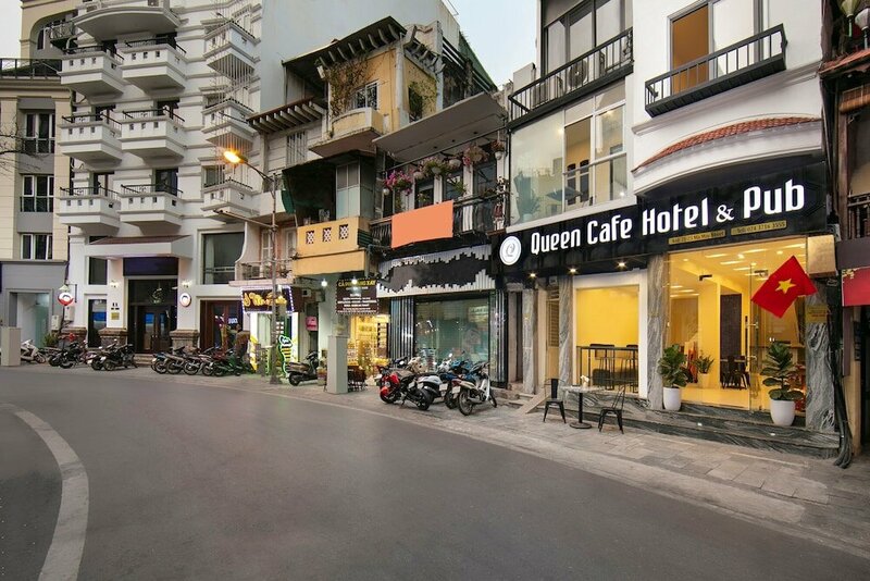 Гостиница Queen Cafe Hotel & Pub в Ханое