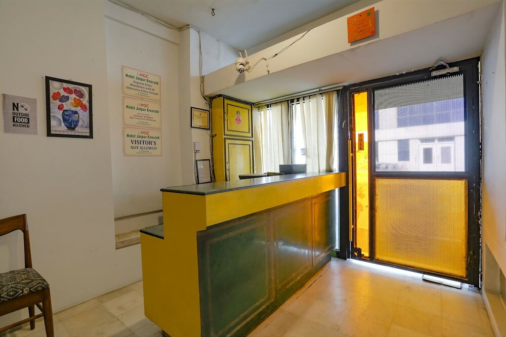 Фото Fabhotel Jaipur Emerald