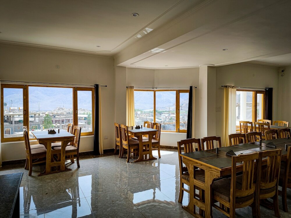 Фото Hotel Hill Top Heaven