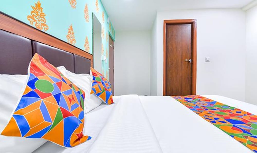 Фото Fabhotel Green Park