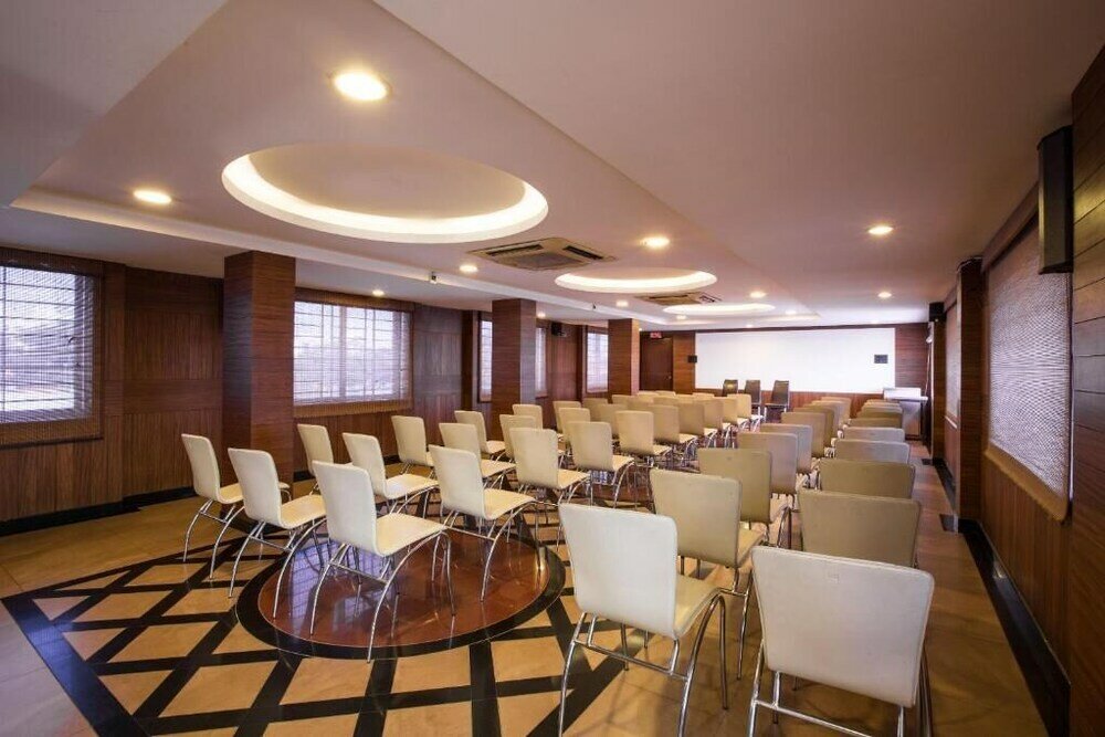 Фото The Castello Residency