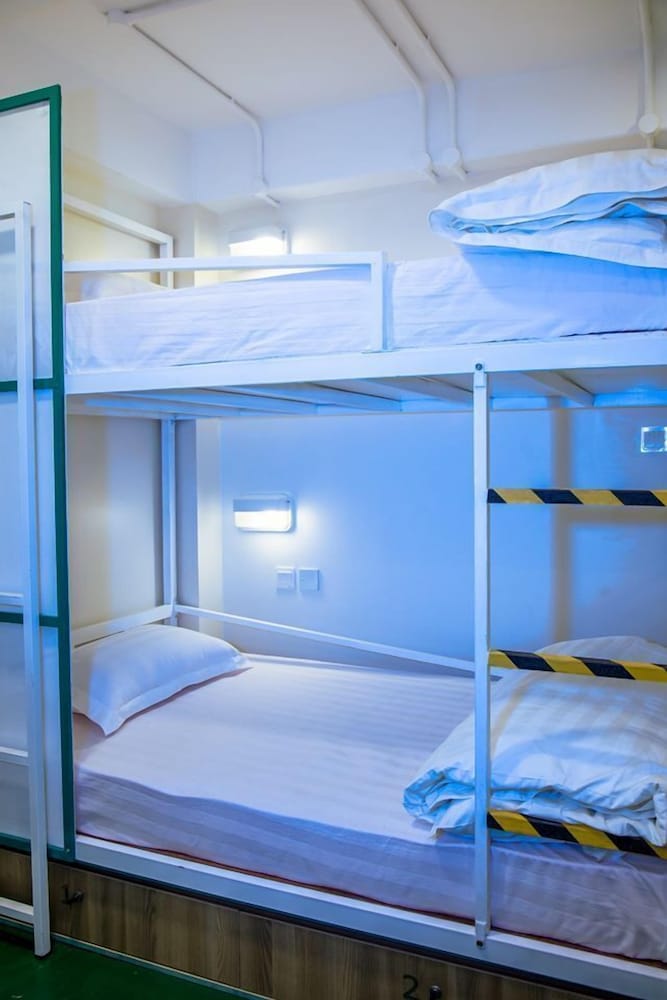 Фото Sanctuary Hotel Yangon