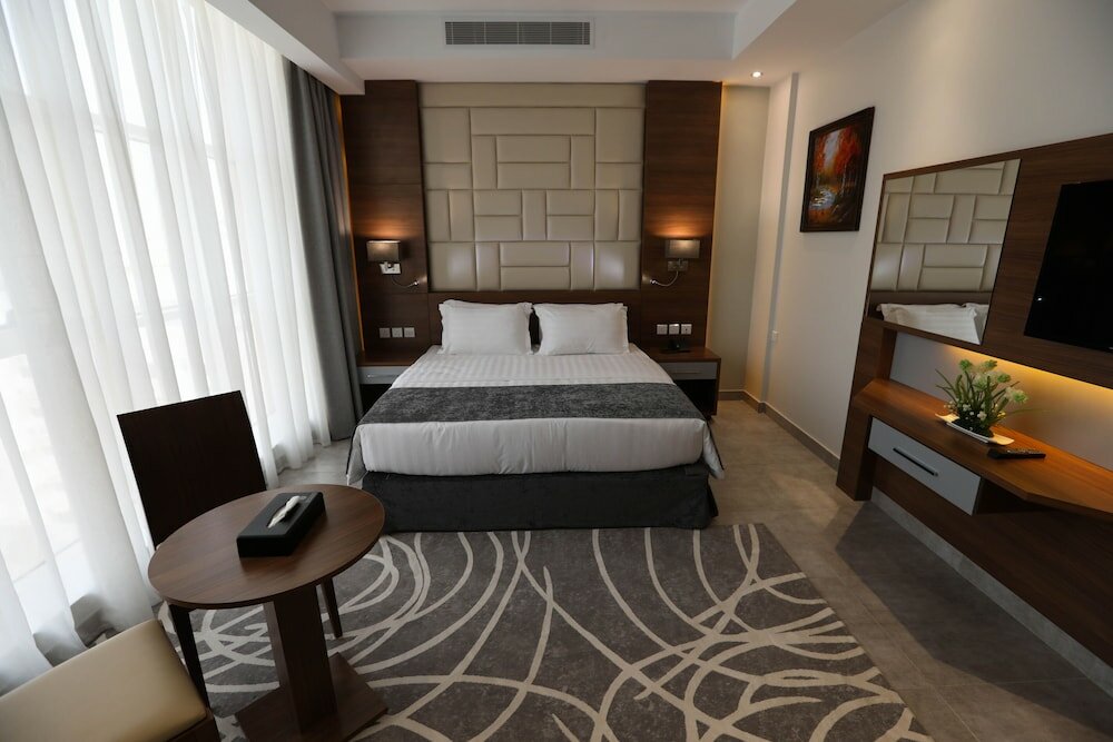 Фото Diamond Tower Hotel