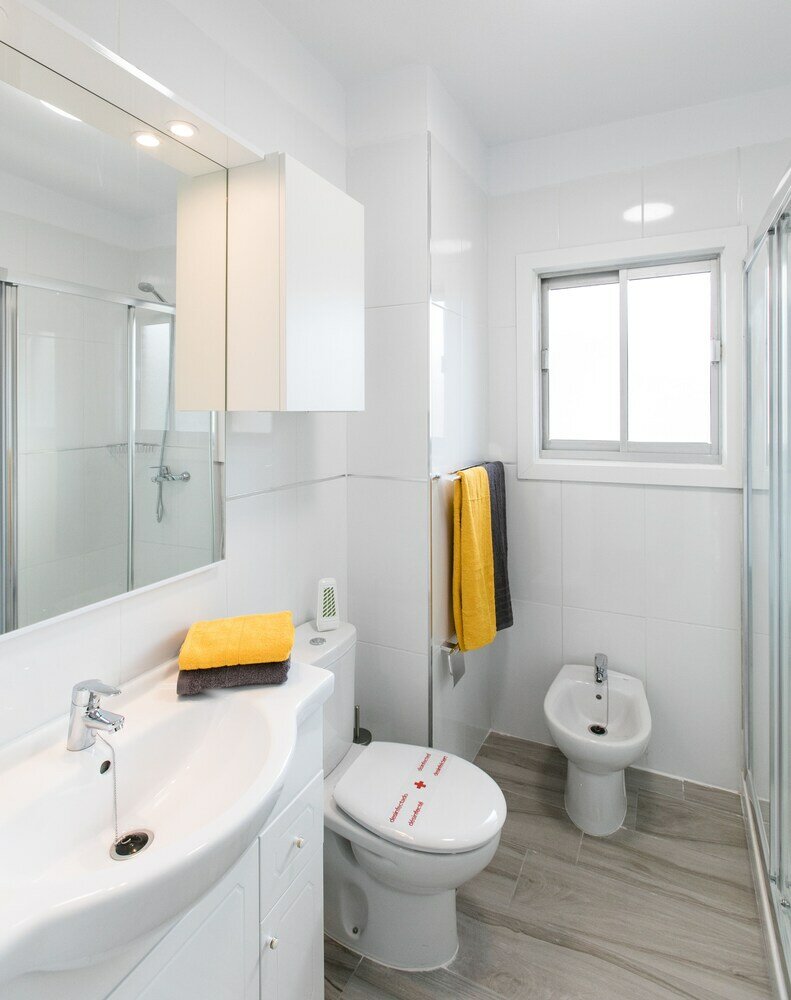 Фото Santa Cruz Downtown Apartment, Luminosidad, Confort y Estilo