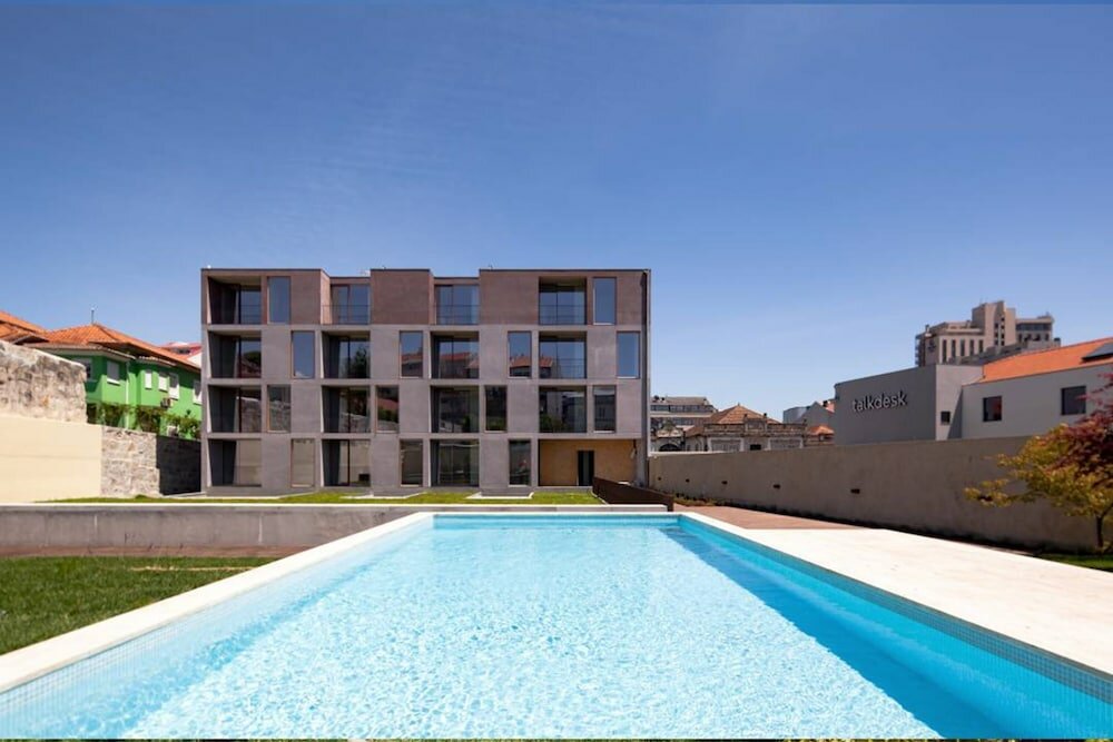 Фото Aparthotel Oporto Anselmo