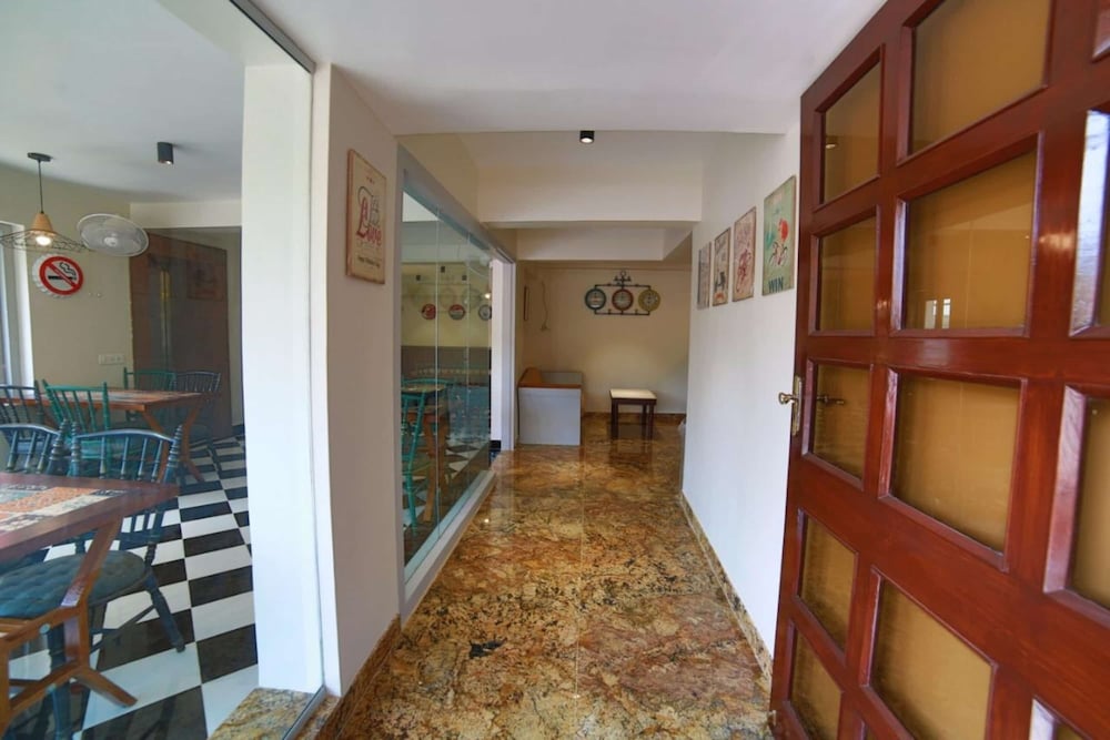 Фото Отель Marigold Mount Abu with Swimming Pool