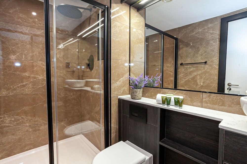 Фото Portland Street Apartments