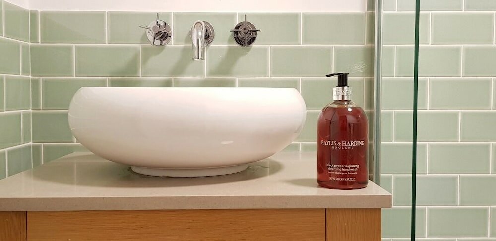 Фото Luxurious & Modern Home