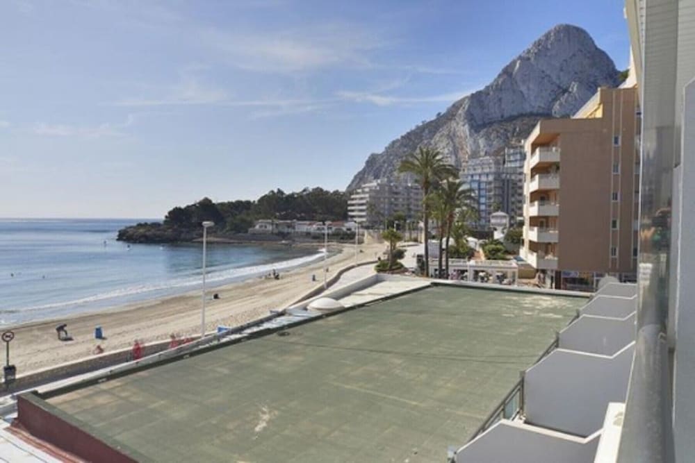 Фото Hotel Rh Ifach