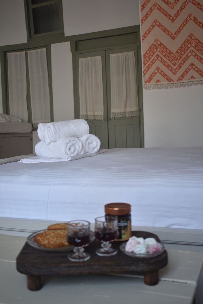 Фото Latmos 1860