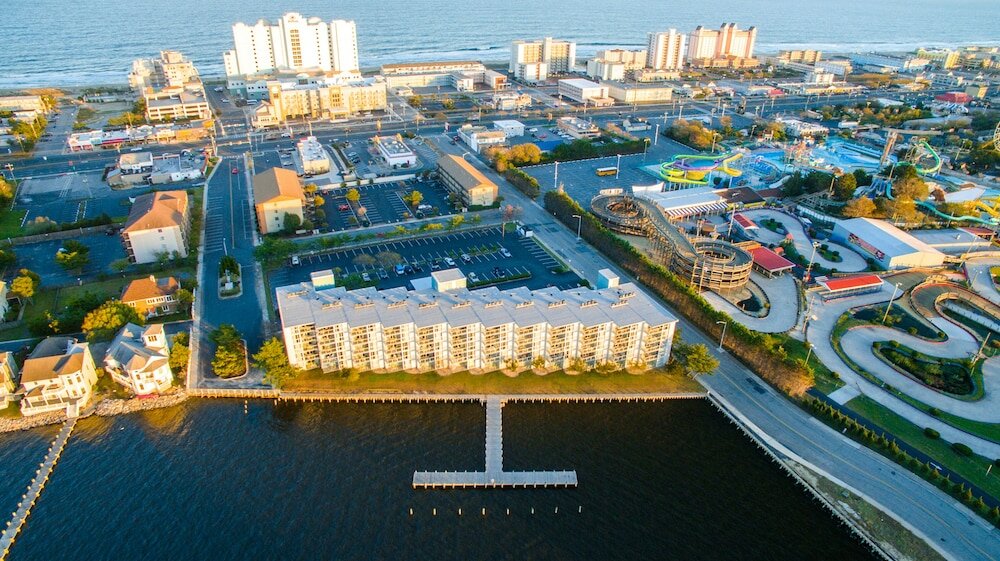 Фото Bay Club Resort by Coolvacay