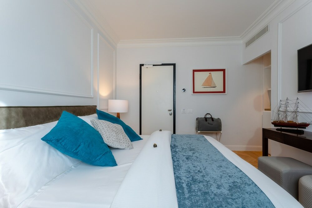 Фото Porto Romano The Marina Resort