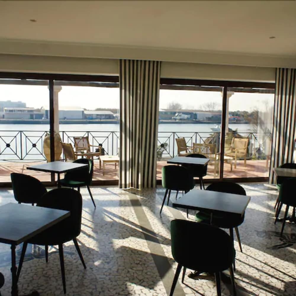 Фото Porto Romano The Marina Resort